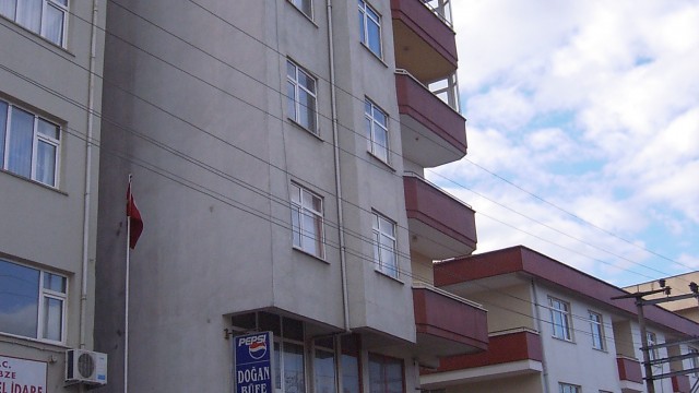 Rahmi Atalay  Karakaş İnş. ( İlyas Bey  Apt. A,B,C Blok)